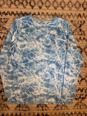 Reel Legends - Youth Sz (12/14). Long sleeve Rash Guard.